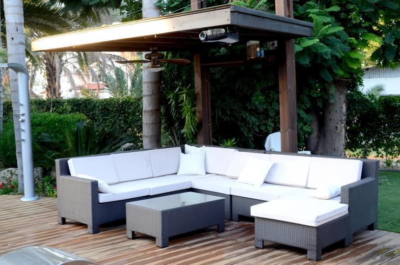 וילת שדה יצחק - פינת ישיבה מרווחת בחצר כללי, סוויטות RS, וילה  בשדה יצחק וילות - Vila 4 U