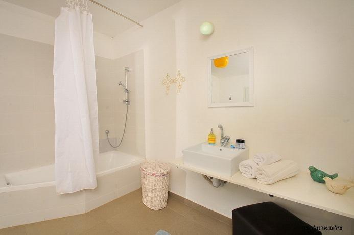 1273 מתחם פנימי, וילה טרסה, וילה  בכפר שמאי וילות - Vila 4 U