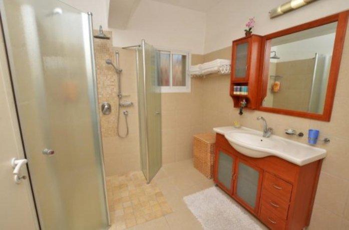 1500 כללי, וילה על החוף, וילה  בנהריה וילות - Vila 4 U