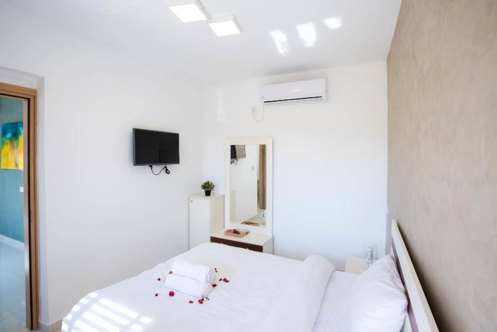 6456 מתחם פנימי, וילה ZY, וילה  בזכרון יעקב וילות - Vila 4 U