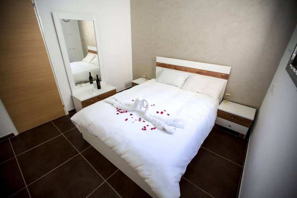 6457 מתחם פנימי, וילה ZY, וילה  בזכרון יעקב וילות - Vila 4 U