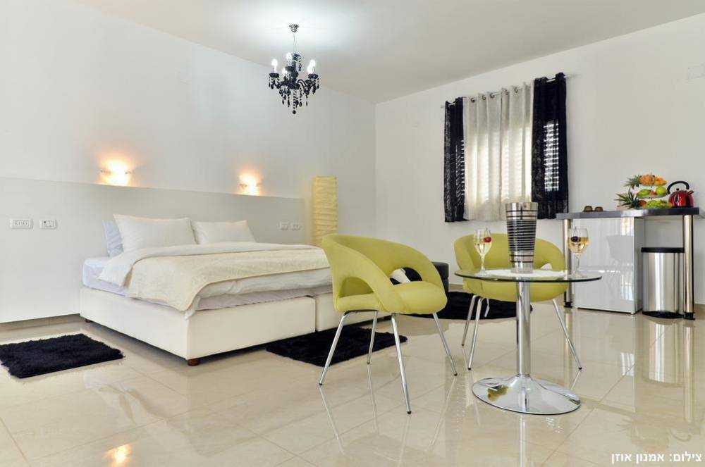 6902 מתחם פנימי, אחוזת כרמים, וילה  בכפר חנניה וילות - Vila 4 U