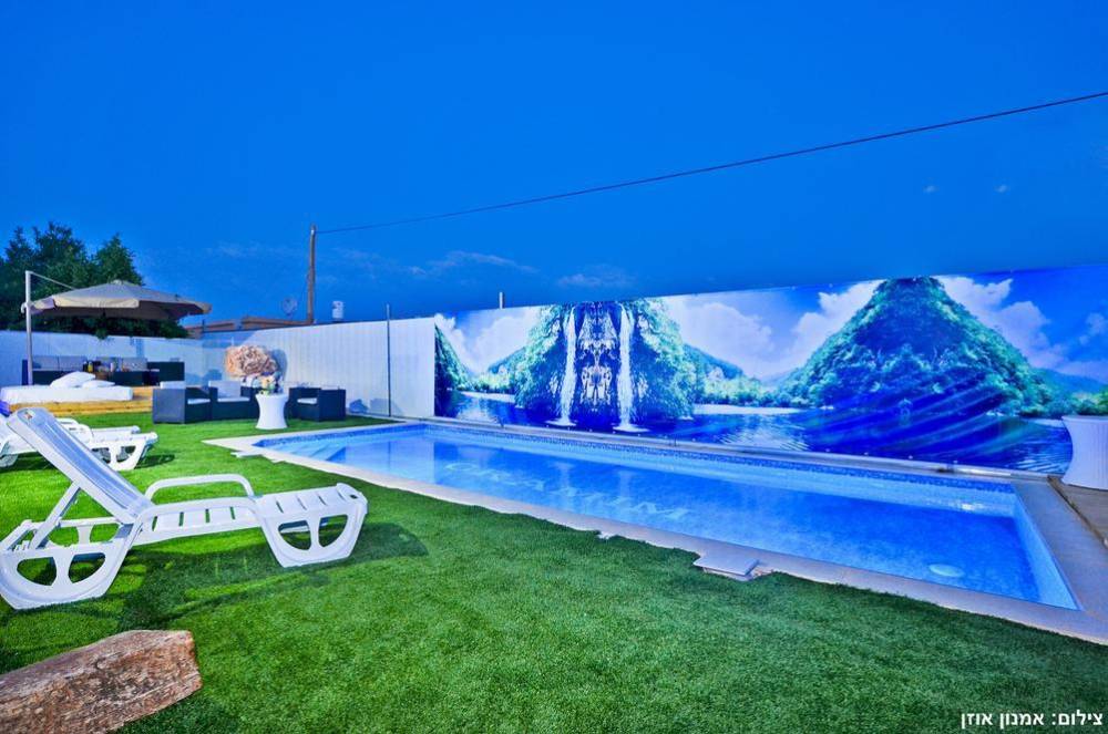 6910 חצר ובריכה, אחוזת כרמים, וילה  בכפר חנניה וילות - Vila 4 U