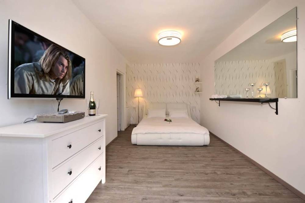 6956 מתחם פנימי, וילה קאזה מוזס, וילה  בעין יעקב וילות - Vila 4 U