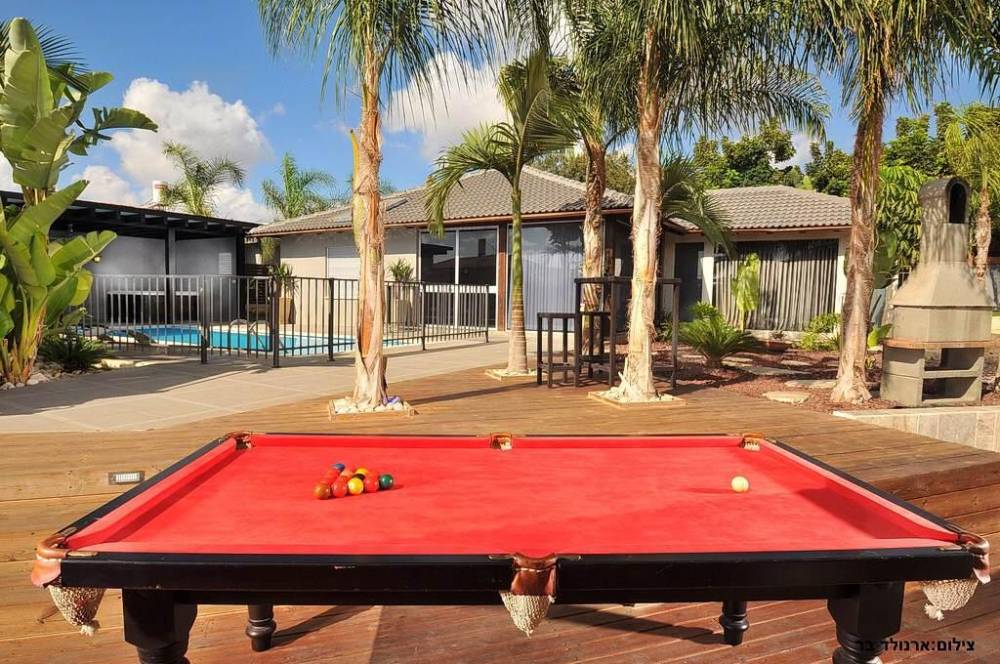 6961 חצר ובריכה, וילה קאזה מוזס, וילה  בעין יעקב וילות - Vila 4 U