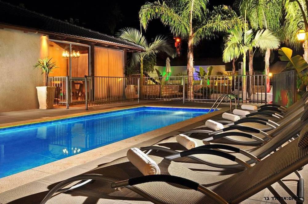 6964 חצר ובריכה, וילה קאזה מוזס, וילה  בעין יעקב וילות - Vila 4 U