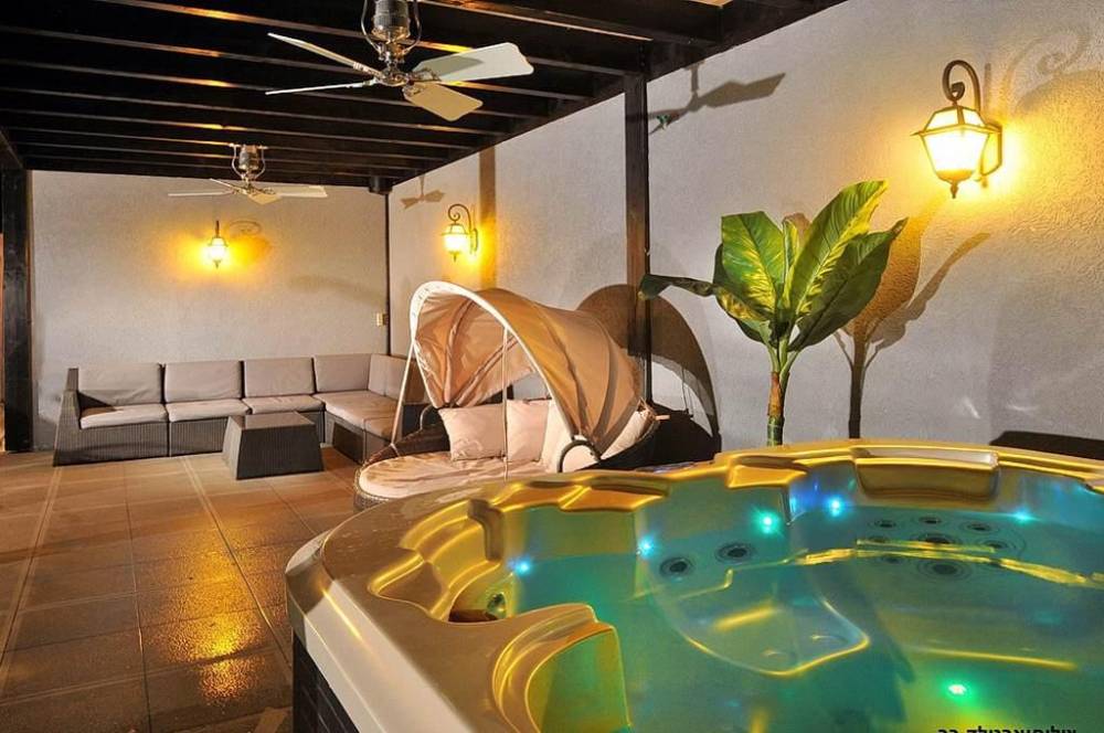 6967 חצר ובריכה, וילה קאזה מוזס, וילה  בעין יעקב וילות - Vila 4 U