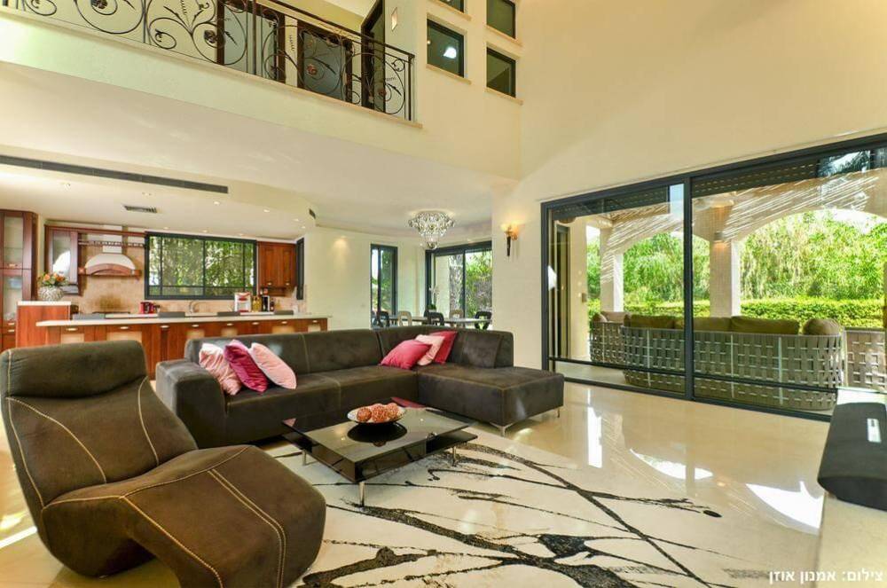 8724 מתחם פנימי, קיסריה גולדן גרדן, וילה  בקיסריה וילות - Vila 4 U