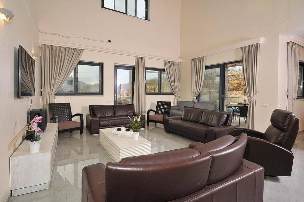 8901 פנים הוילה, וילת בוטיק מהדרין, וילה  באור הגנוז וילות - Vila 4 U