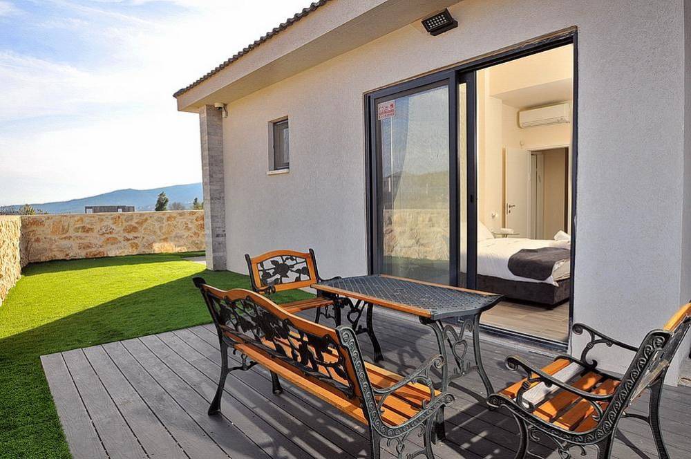 8911 מתחם חיצוני, וילת בוטיק מהדרין, וילה  באור הגנוז וילות - Vila 4 U