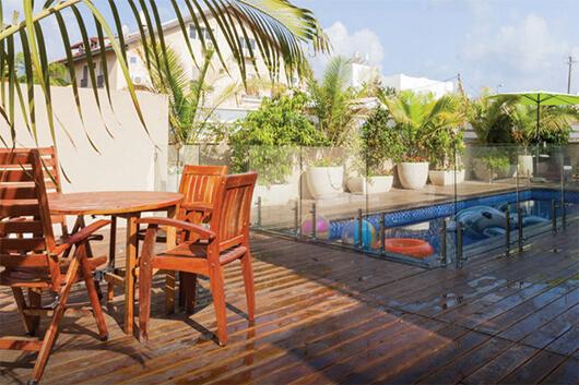 9885 מתחם חיצוני, אחוזת מדר, וילה  בנתניה וילות - Vila 4 U