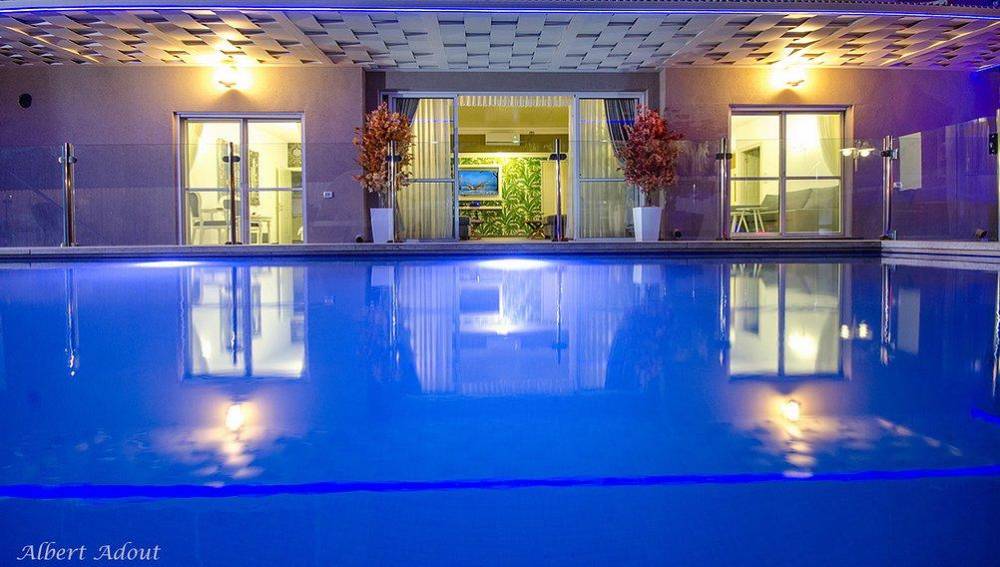 11292 המתחם החיצוני, וילה כינור דוד המלך, וילה  במנות וילות - Vila 4 U