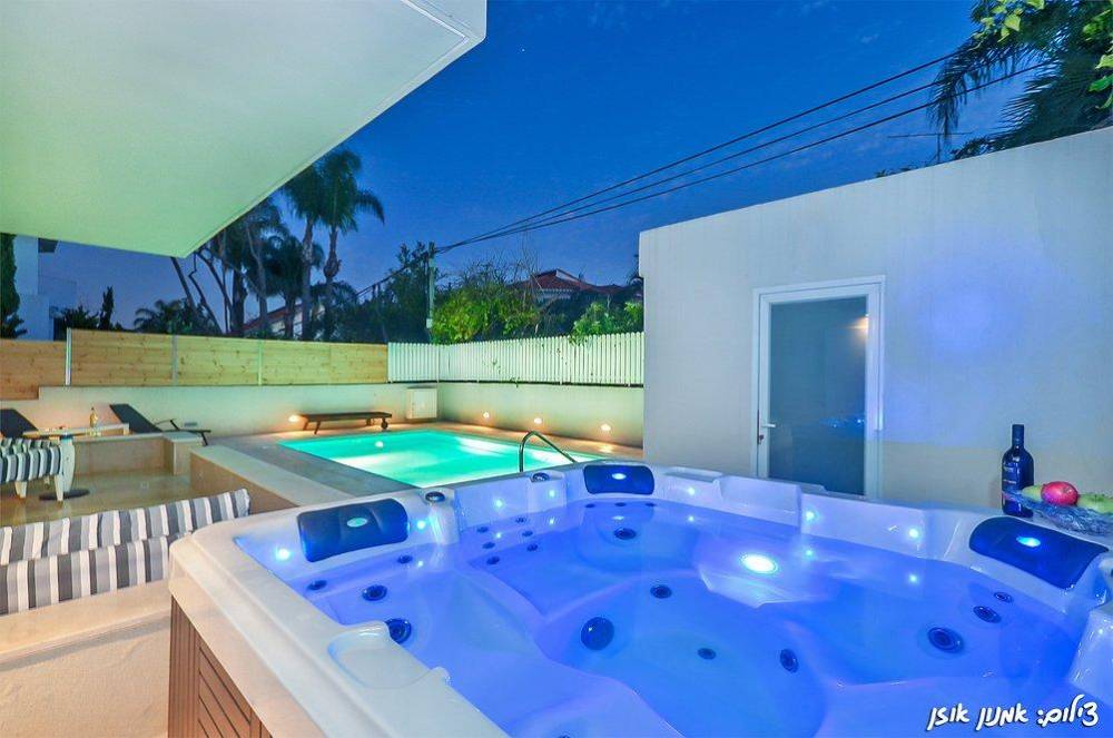 11764 המתחם החיצוני, וילה ססיל , וילה  בהרצליה פיתוח וילות - Vila 4 U