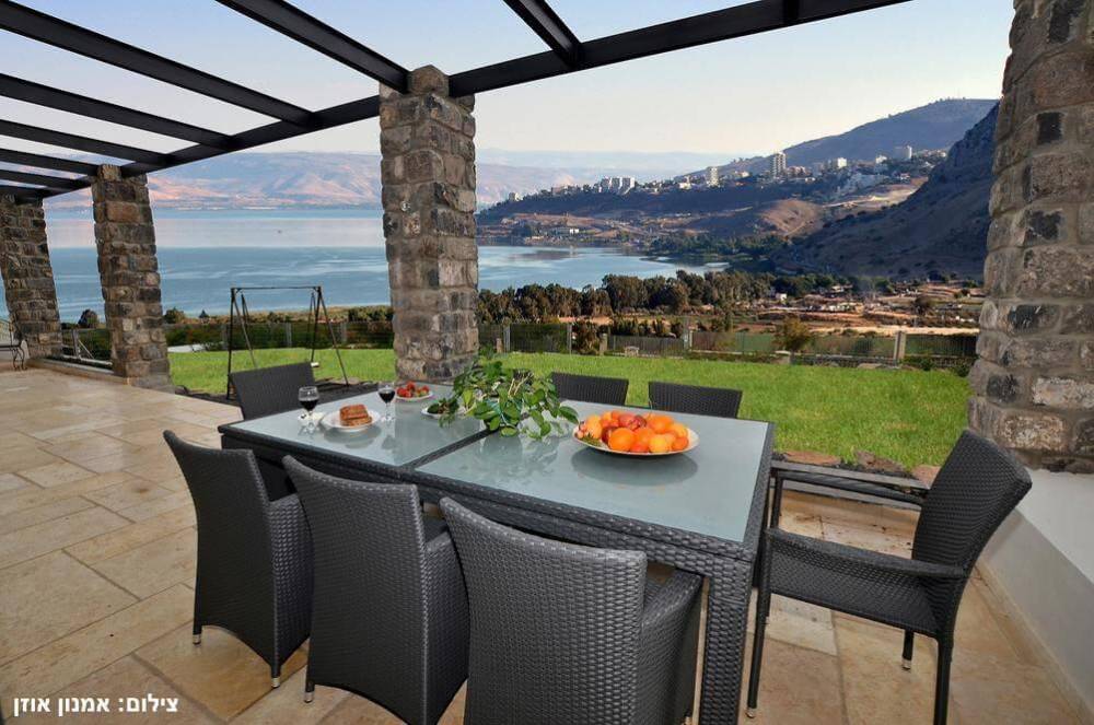 11991 המתחם החיצוני, הבית במושבה, וילה  במגדל וילות - Vila 4 U