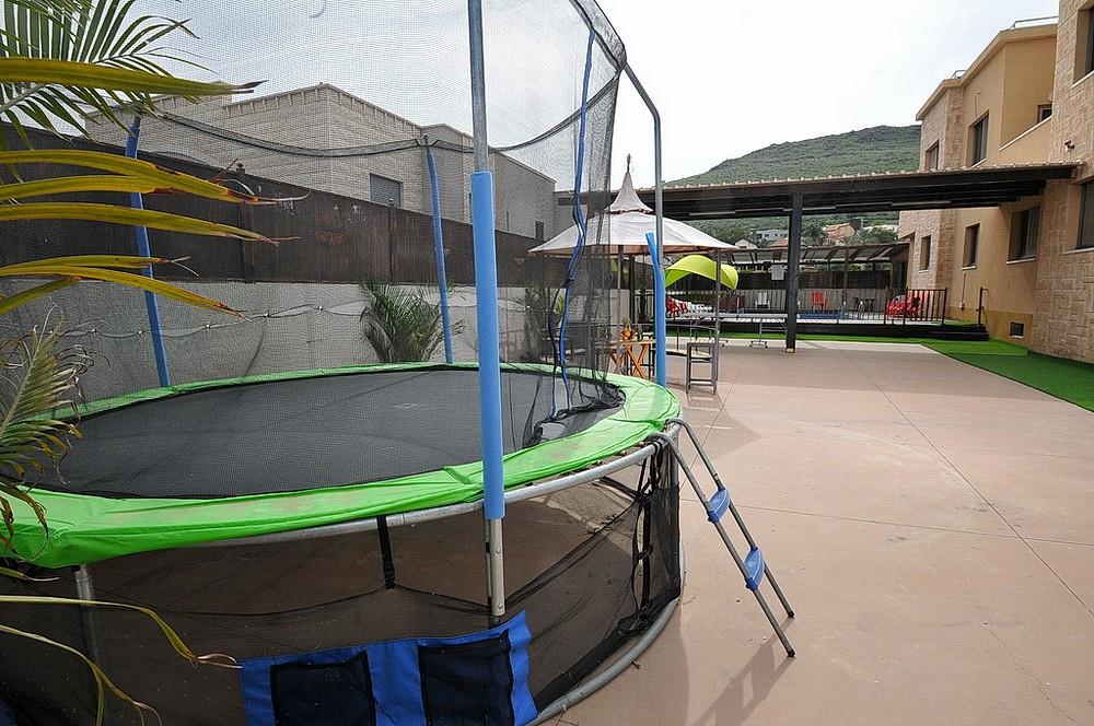 12418 אחוזת הכתר, אחוזת הכתר, וילה  במגדל וילות - Vila 4 U