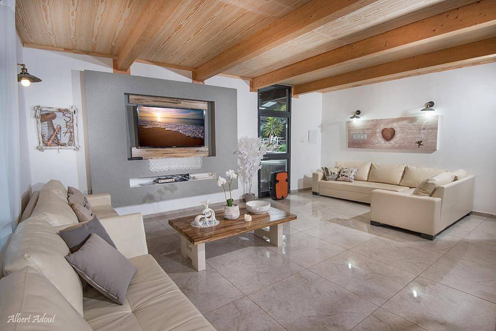 12872 וילה פיאסטה, וילה פיאסטה, וילה  באבן מנחם וילות - Vila 4 U