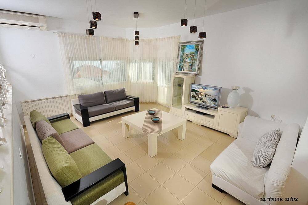 13495 פנים הוילה, וילה אלרום, וילה  בנוף כנרת וילות - Vila 4 U