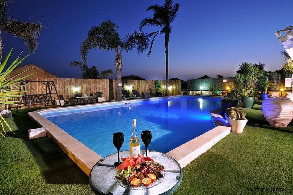 13506 מתחם חיצוני, וילה אלרום, וילה  בנוף כנרת וילות - Vila 4 U