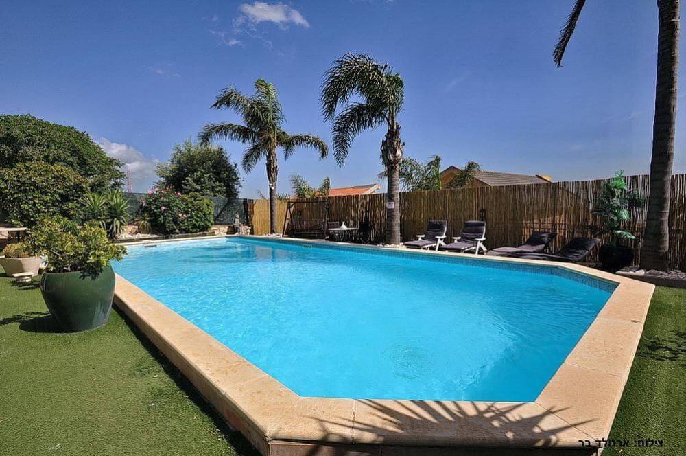 13510 מתחם חיצוני, וילה אלרום, וילה  בנוף כנרת וילות - Vila 4 U