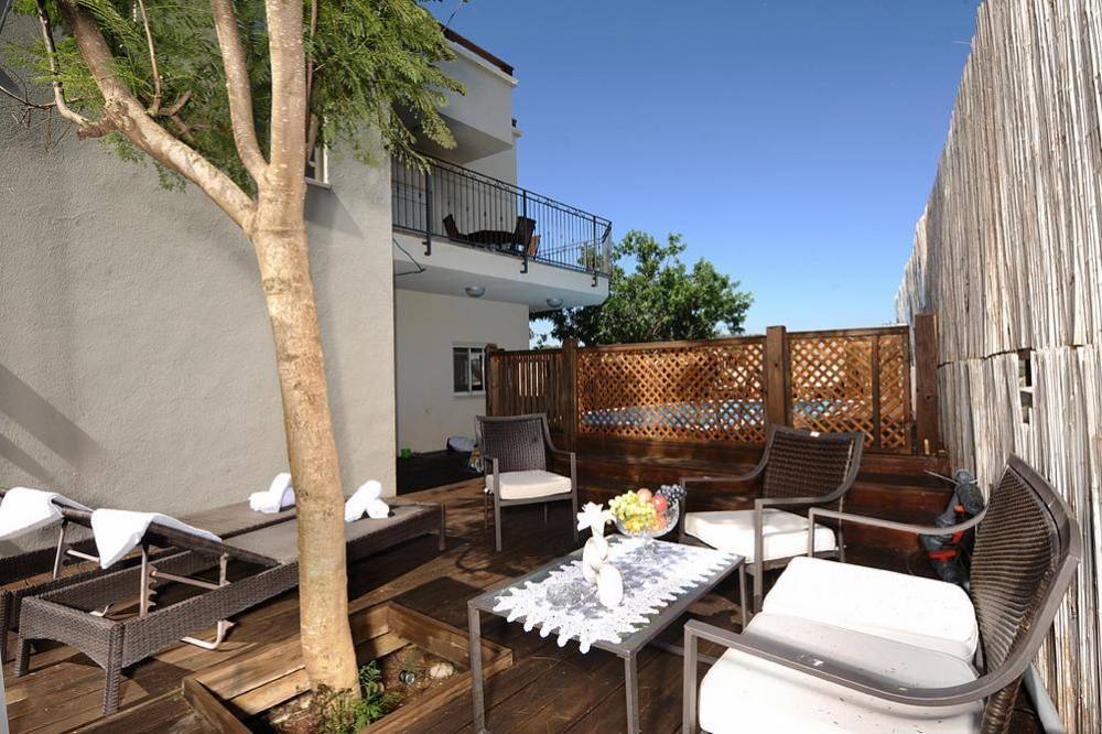 16225 מתחם חיצוני, וילה פירנצה בוטיק, וילה  בחוסן וילות - Vila 4 U