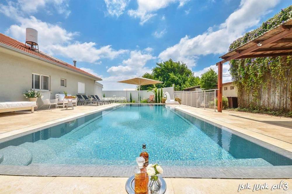 16575 חלום על המים, חלום על המים, וילה  בעמק חפר וילות - Vila 4 U