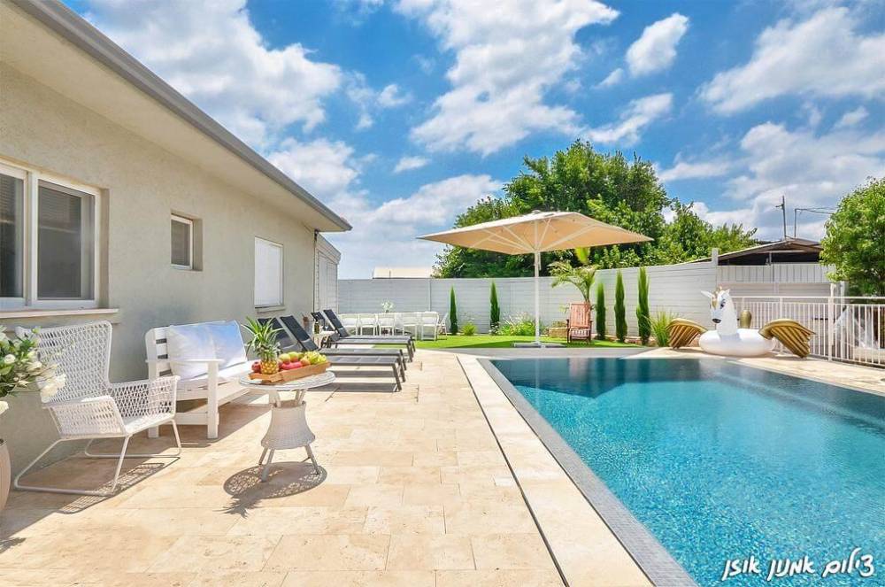 16576 חלום על המים, חלום על המים, וילה  בעמק חפר וילות - Vila 4 U