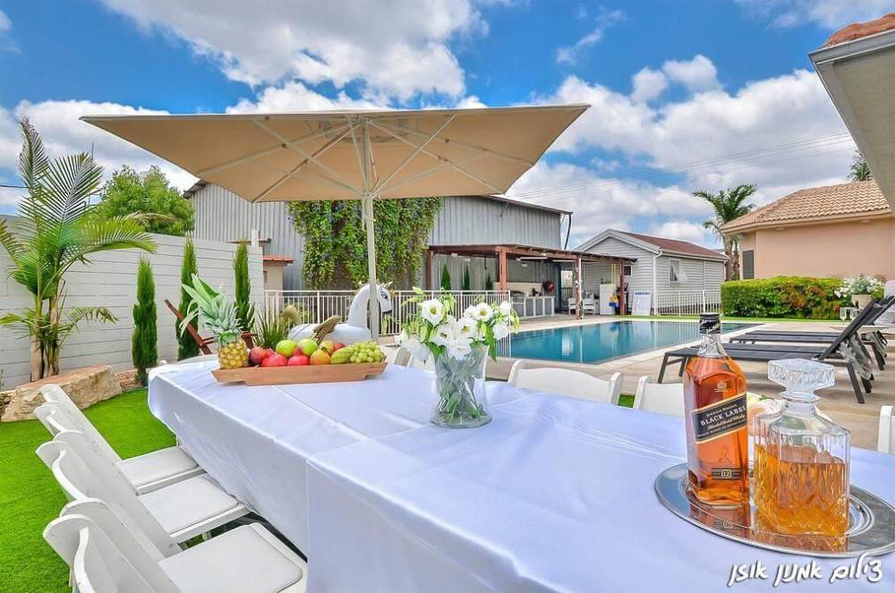 16578 חלום על המים, חלום על המים, וילה  בעמק חפר וילות - Vila 4 U