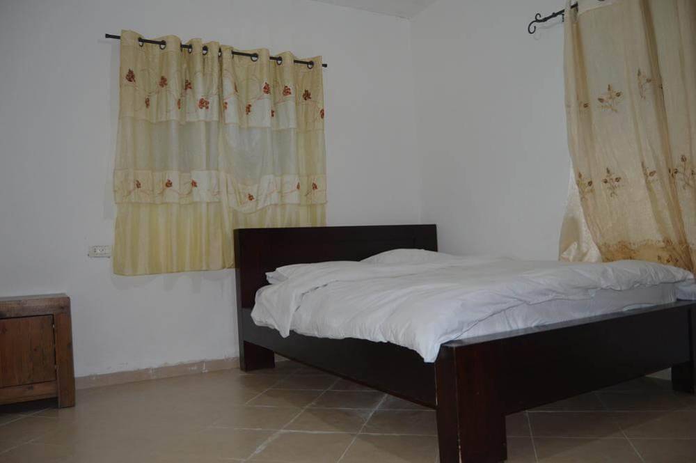 16758 אחוזה בגפן, אחוזה בגפן, וילה  בגפן וילות - Vila 4 U