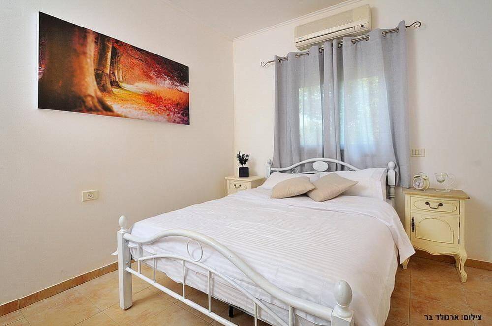 16870 וילה קלמה במושבה, וילה קלמה במושבה, וילה  ביסוד המעלה וילות - Vila 4 U