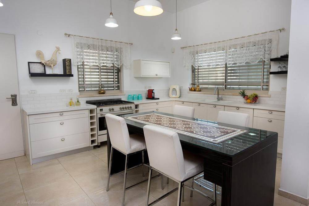 16923 פנים הוילה, וילה פלורין, וילה  במנות וילות - Vila 4 U