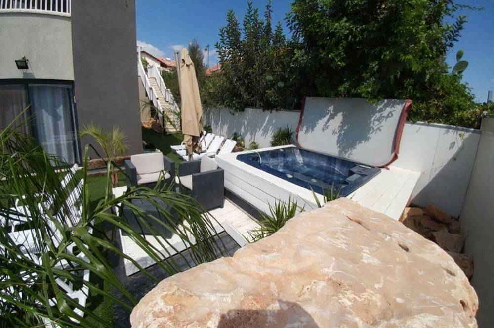 17641 כללי, אחוזת כרמים, וילה  בכפר חנניה וילות - Vila 4 U