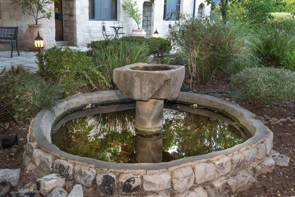 18086 החצר, אצולת אירופה - שערי צפת, וילה  בצפת וילות - Vila 4 U