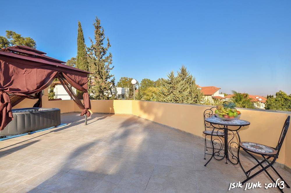 18372 פנים הוילה, אחוזת מור, וילה  באליפלט וילות - Vila 4 U