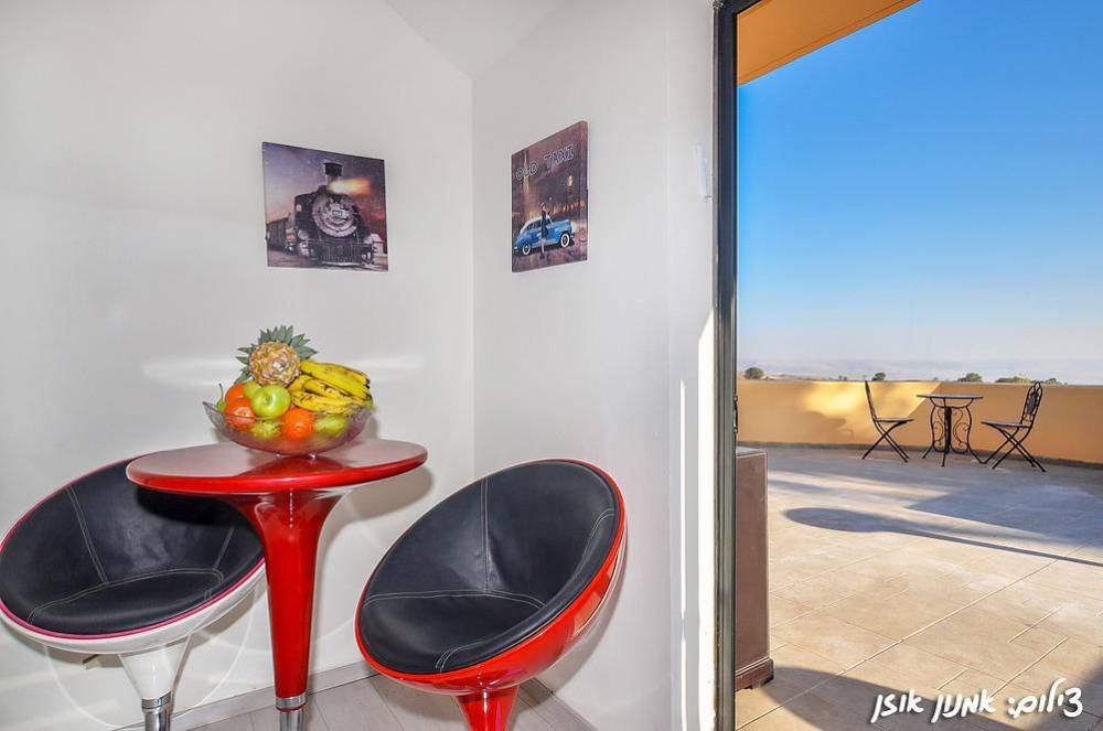 18373 פנים הוילה, אחוזת מור, וילה  באליפלט וילות - Vila 4 U