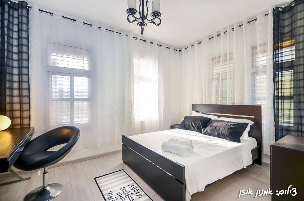 18375 פנים הוילה, אחוזת מור, וילה  באליפלט וילות - Vila 4 U