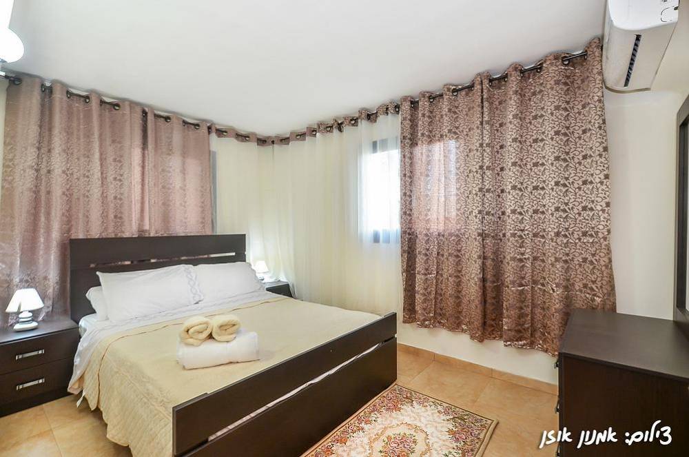 18378 פנים הוילה, אחוזת מור, וילה  באליפלט וילות - Vila 4 U