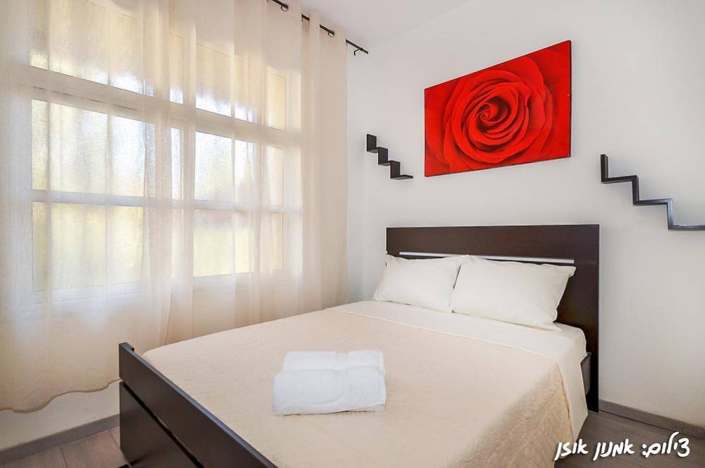 18381 פנים הוילה, אחוזת מור, וילה  באליפלט וילות - Vila 4 U