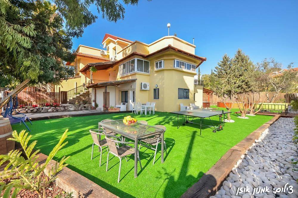 18408 מתחם חיצוני, אחוזת מור, וילה  באליפלט וילות - Vila 4 U