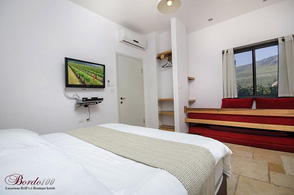 18472 פנים הוילה, הבית במושבה, וילה  במגדל וילות - Vila 4 U