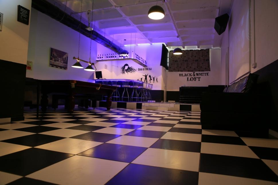 20574 לופט בלאק אנד וויט, בלאק אנד וויט  - BLACK & WHITE, וילה  בבת ים וילות - Vila 4 U