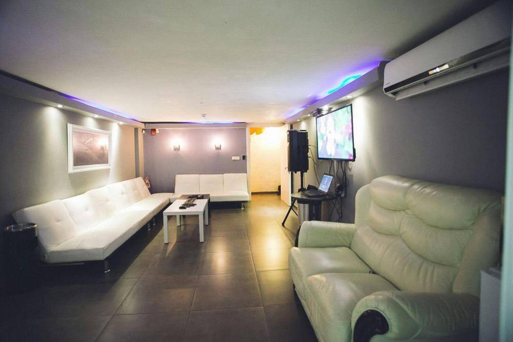 21995 קורלאונה, לופט סנטוריני, וילה  בבת ים וילות - Vila 4 U