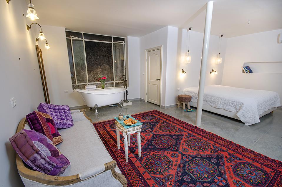 23463 גלריה מזרחית, ריקה אירוח בוטיק, וילה  בכליל וילות - Vila 4 U