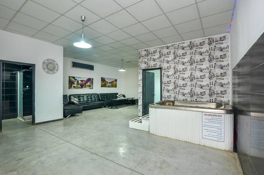 24707 אגם בטבע, אגם בטבע VIP, וילה  באבן יהודה וילות - Vila 4 U