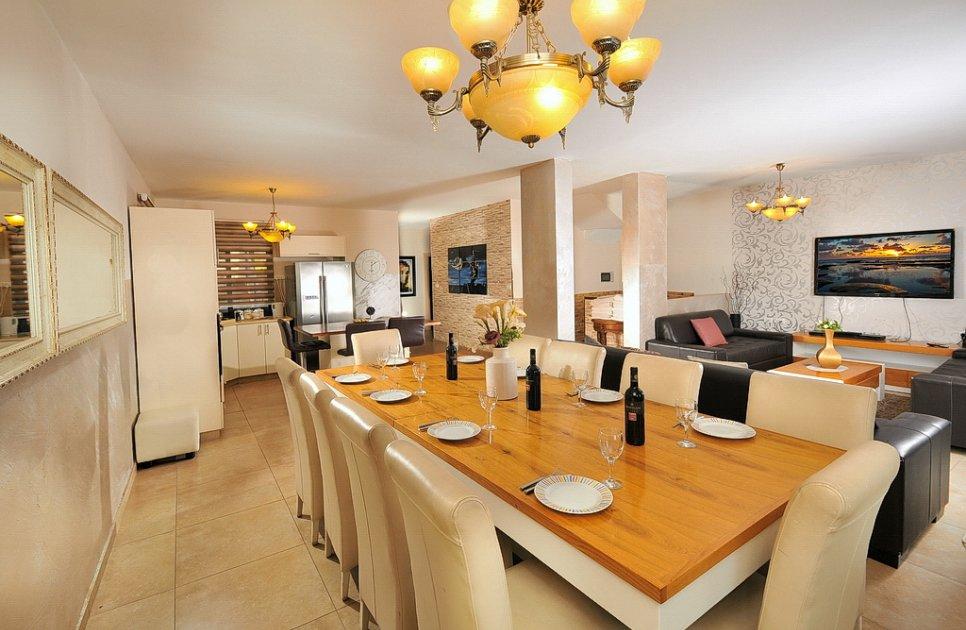 25405 וילה דאלי פרימיום, וילה דאלי פרימיום, וילה  בנוף כנרת וילות - Vila 4 U