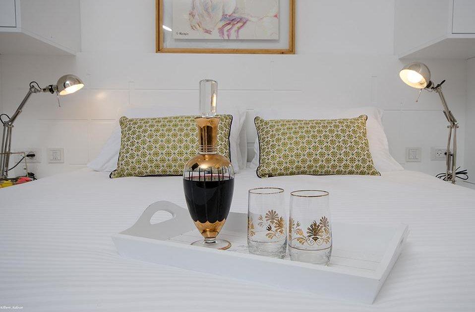 26002 פנים הוילה, לויט האוס, וילה  במושבה כנרת וילות - Vila 4 U