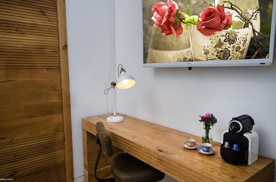 26006 פנים הוילה, לויט האוס, וילה  במושבה כנרת וילות - Vila 4 U