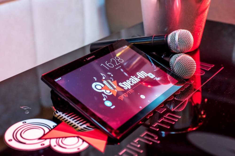 26303 speak-on - ספיק און חדרי קריוקי, speak-on - ספיק און חדרי קריוקי, וילה  בראשון לציון וילות - Vila 4 U