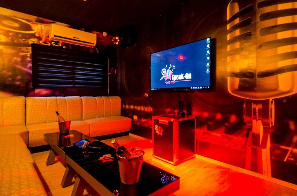 26310 speak-on - ספיק און חדרי קריוקי, speak-on - ספיק און חדרי קריוקי, וילה  בראשון לציון וילות - Vila 4 U