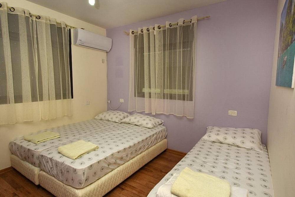 28082 פנים הוילה, הוילה בכרמים, וילה  בעלמה וילות - Vila 4 U