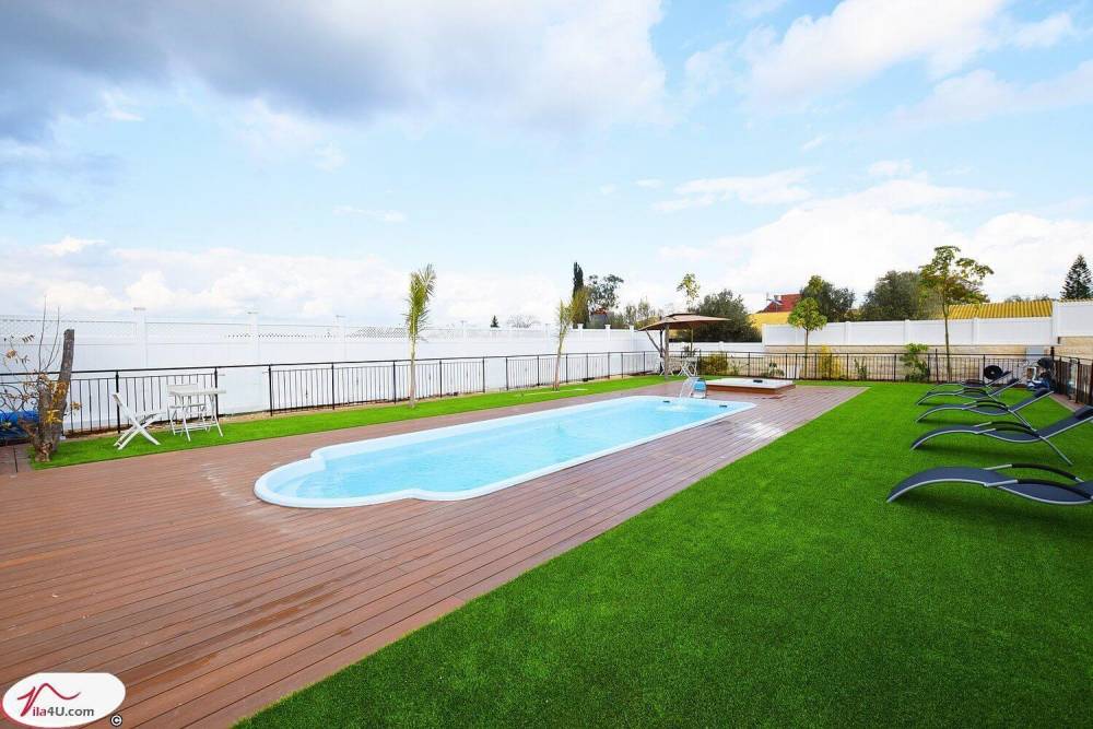 30991 המתחם החיצוני, אחוזת ערבי נחל, וילה  בתירוש וילות - Vila 4 U